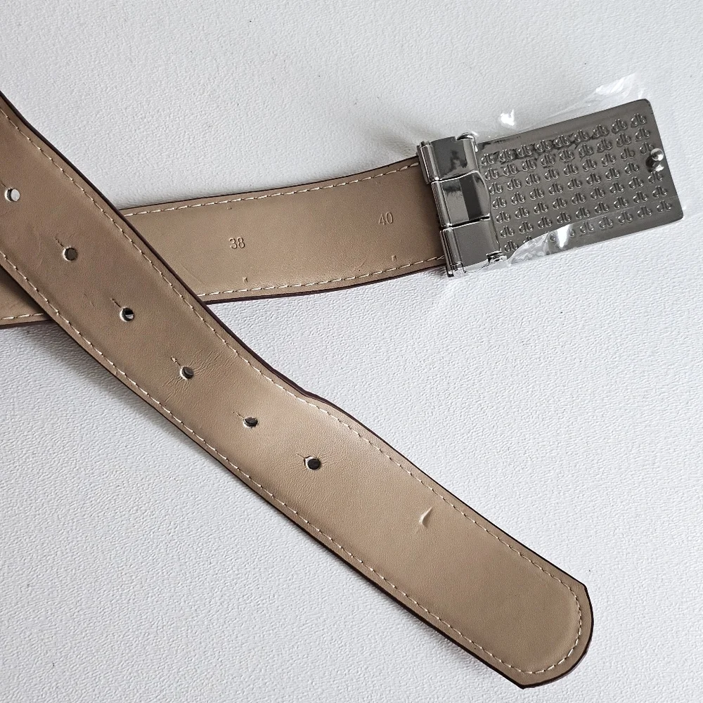 🆕 Srixon x Druh Genuine Leather Golf Belt Adjustable 30–40, Rare & Collectible